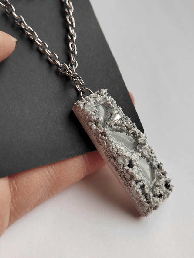 Freedom call 8 - Sage and white textured pendant with chain