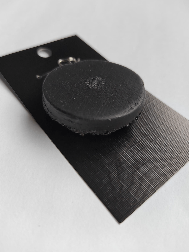 Freedom call 5 - Black textured pendant